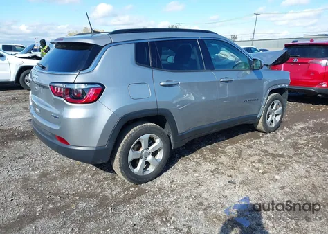 2021 Jeep Compass Latitude 4X4 from USA, damaged, VIN 3C4NJDBB3MT529766